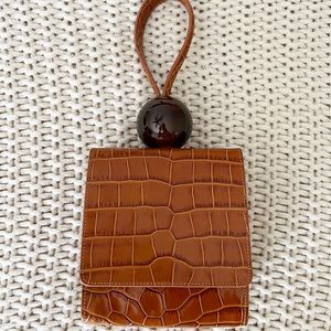 BY FAR ‘ball’ clutch